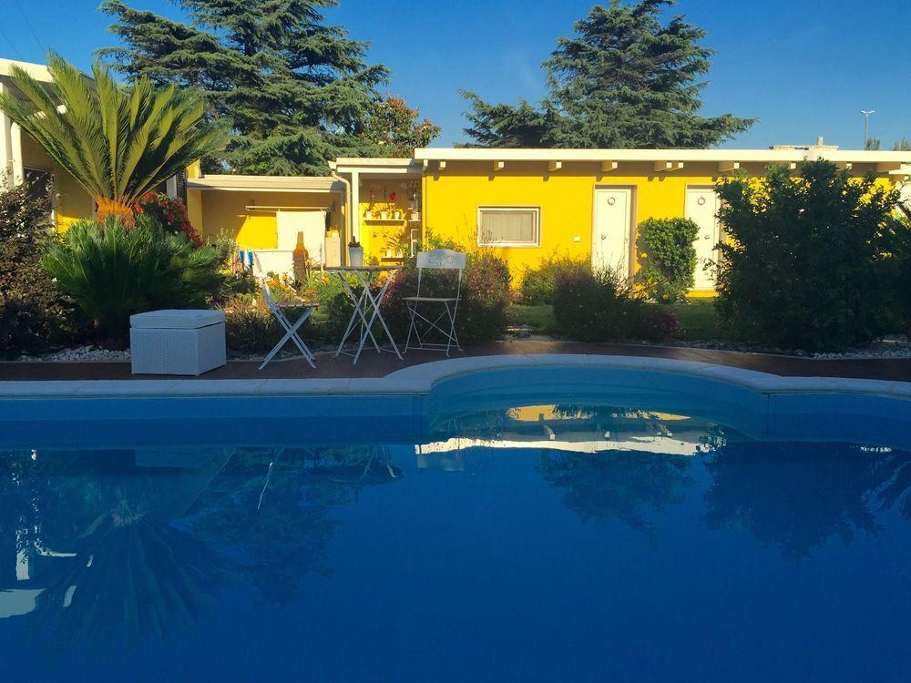 La Casa Particular Bari Exterior foto